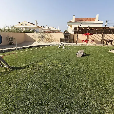 Hostel Tribo Da Praia - Almagreira Surf