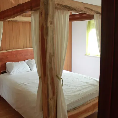 Hostel Tribo Da Praia - Almagreira Surf *