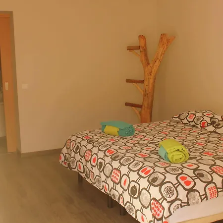 Hostel Tribo Da Praia - Almagreira Surf Peniche