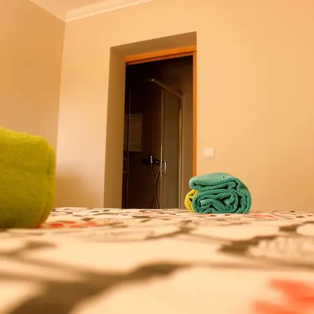 Hostel Tribo Da Praia - Almagreira Surf Peniche